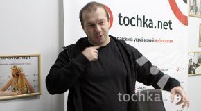 Денис Олейников