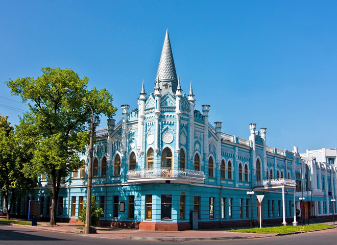 Унікальна архітектура: 15 найбільш вражаючих будівель України