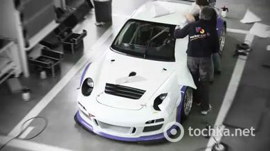 Porsche 911 расписали пользователи Facebook