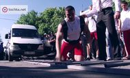 Александр Шепель потянул 10 автобусов.