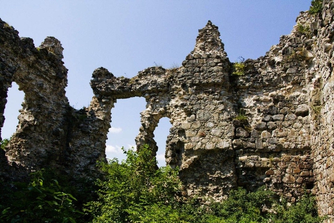 ТОП-5 найбільш містичних замків Західної України