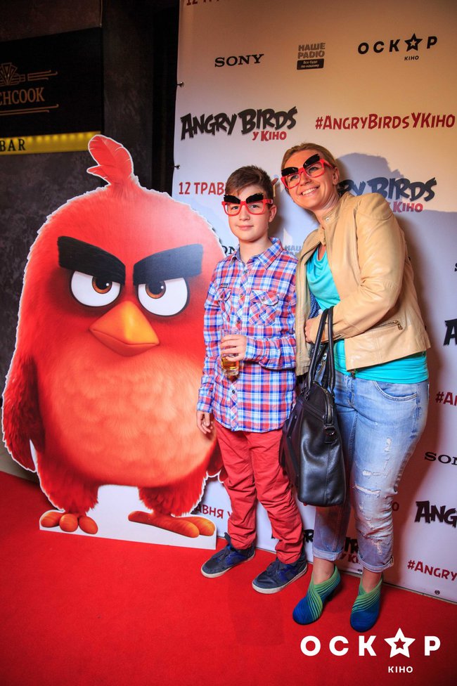 Angry Birds премьєра