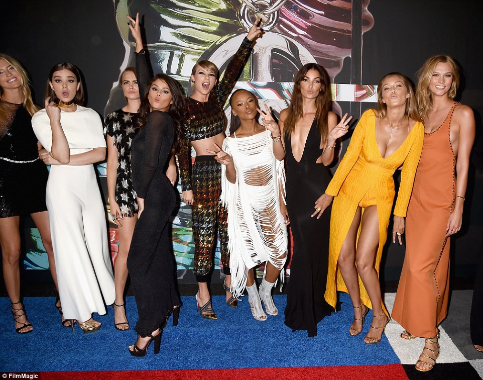 MTV Video Music Awards 2015