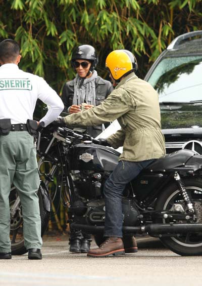 Холли Бэрри