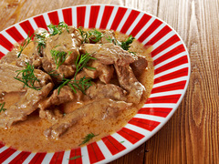 Как приготовить бефстроганов из телятины