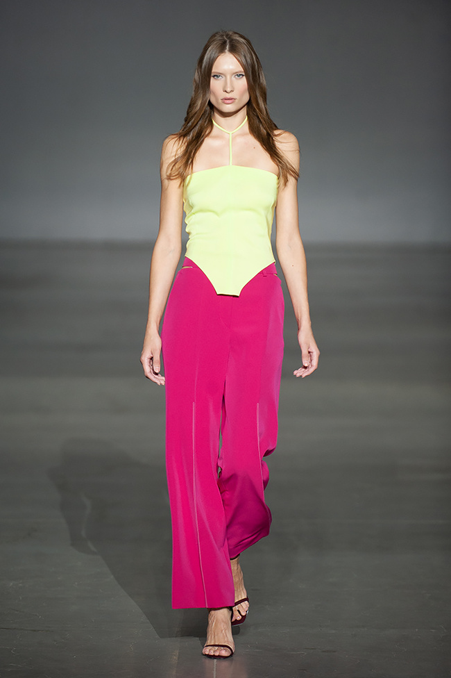 Показ Elena Burenina на Ukrainian Fashion Week noseason sept 2021