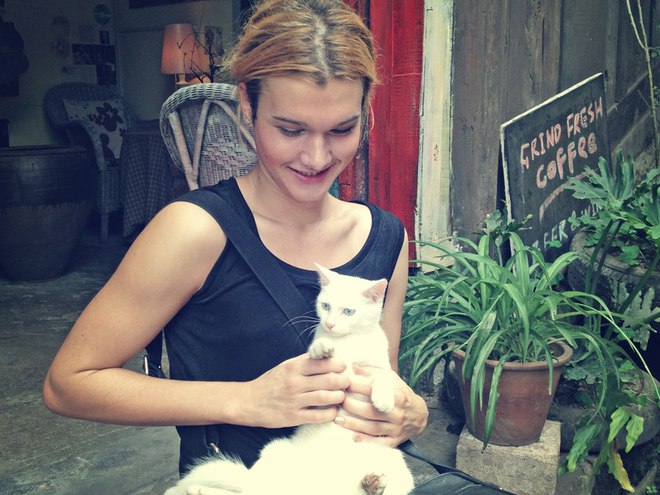 Борис Апрель