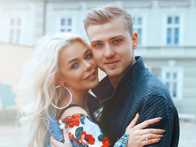 Аліна Гросу розлучилася з чоловіком