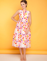 Как одеться на первый звонок к ребенку: стильные платья 