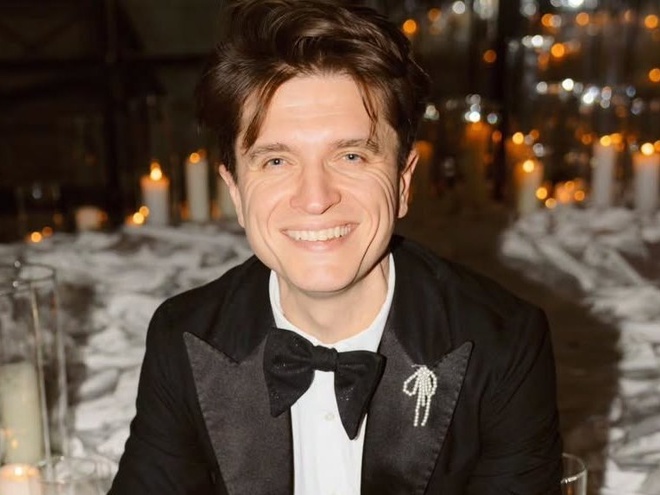 Анатоліч опинився за кордоном у колісному кріслі