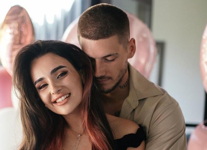 Чоловік Анни Трінчер похвалився, що у 25-річному віці володіє трьома квартирами у Києві