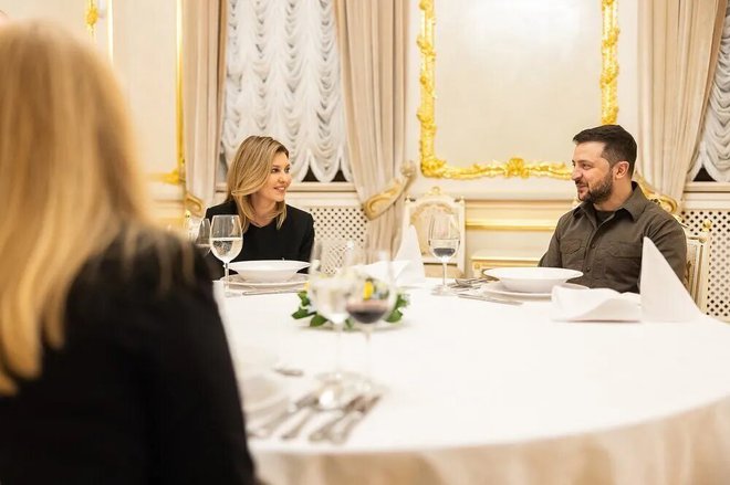 Владимир и Елена Зеленские на встрече с президентом Словакии Зузаной Чапутовой