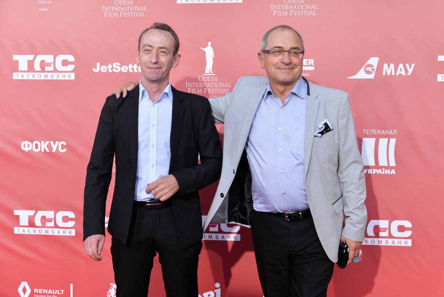 Красная дорожка ОМКФ-2017: как это было (фото)