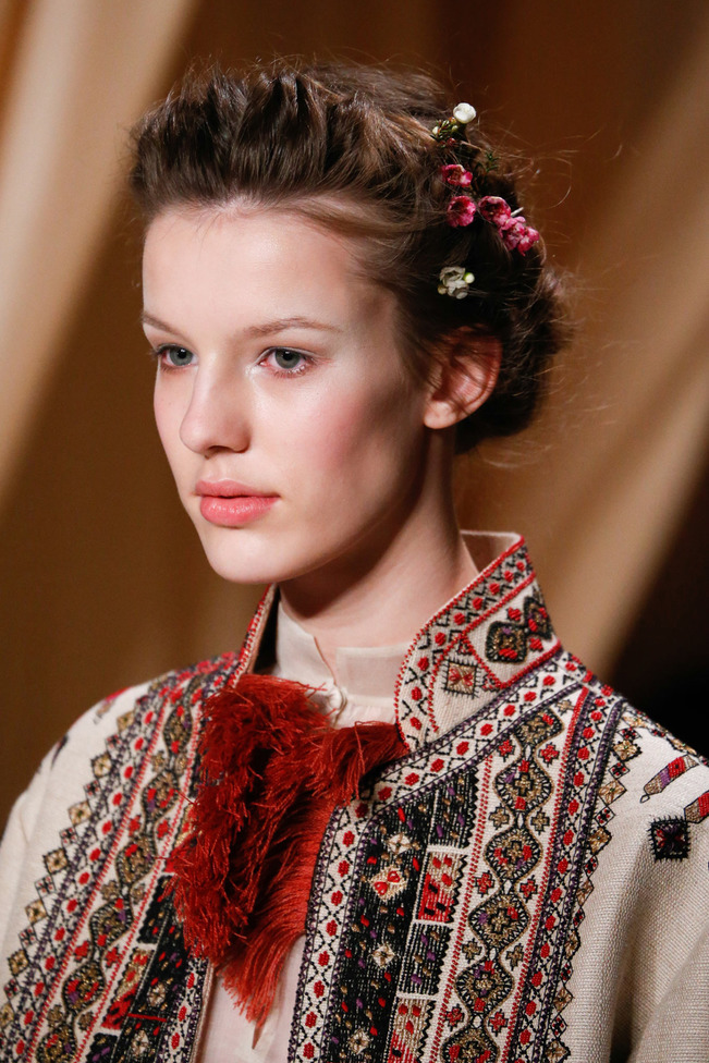 Beauty-идеи для невесты от Valentino