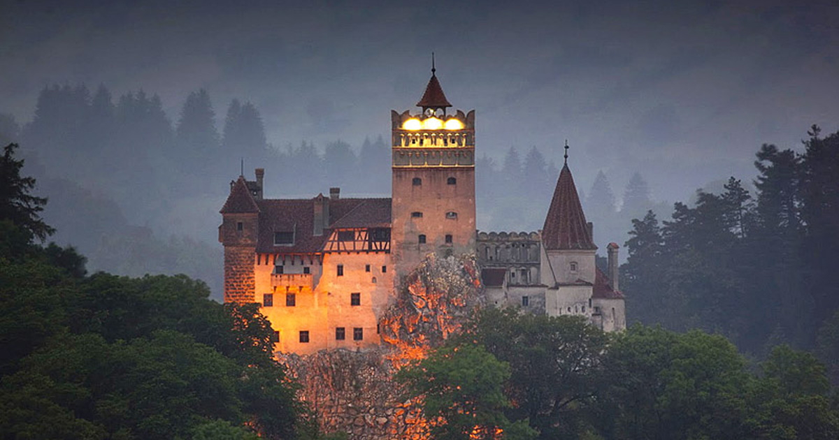 Замок Дракули в Трансильванії: цікаві факти і загадки