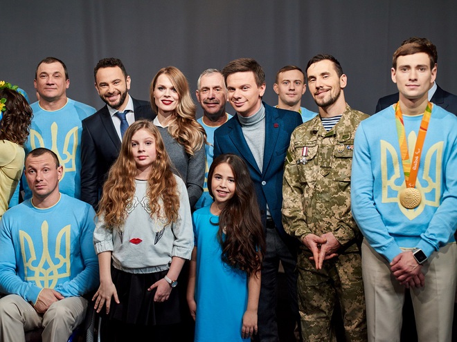 Гимн Украины 1+1