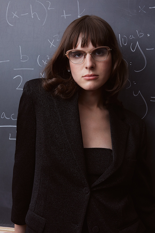 Айрис Апфель снялась в рекламе оптических оправ