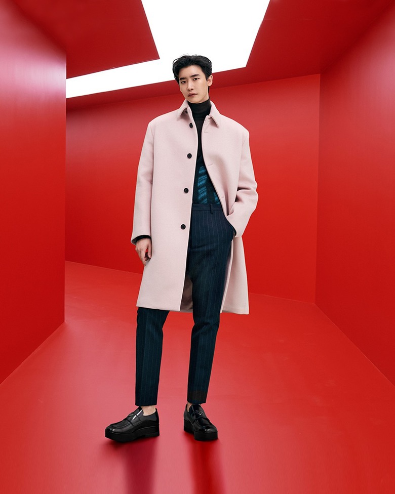 Prada весна-лето 2022