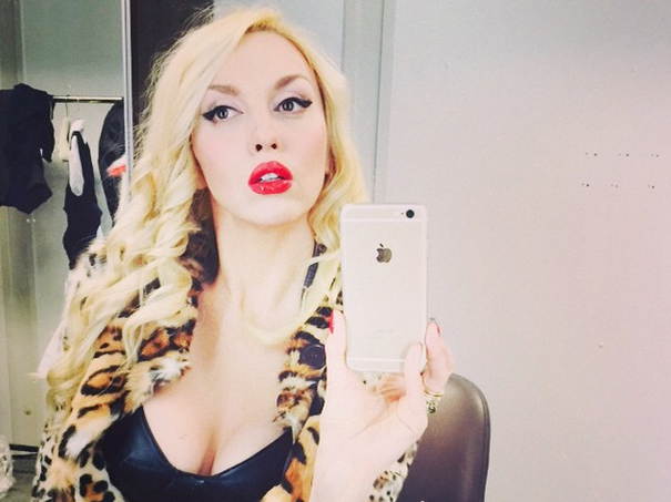 Оля Полякова