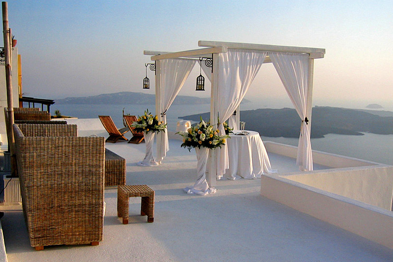 Романтические отели Европы: Sun Rocks Hotel, Santorini