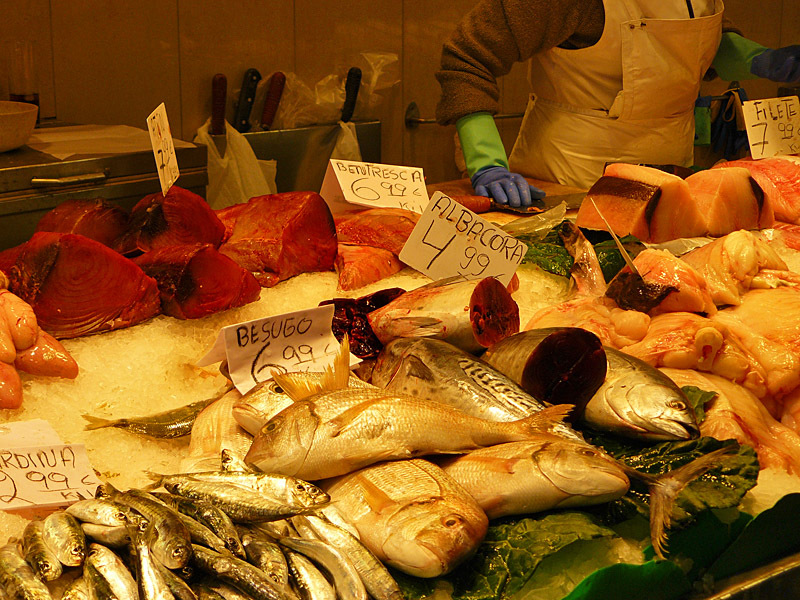 Рыбные маркеты Европы: El Mercado de Pescado Blanes Spain