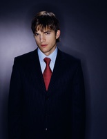 Эштон Кутчер