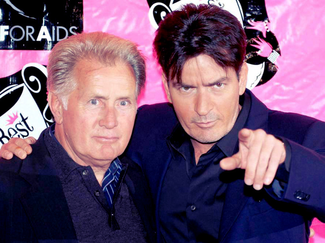 Отец Чарли Шина