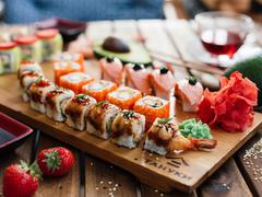 Какие блюда японской кухни в Киеве пользуются наибольшим спросом?