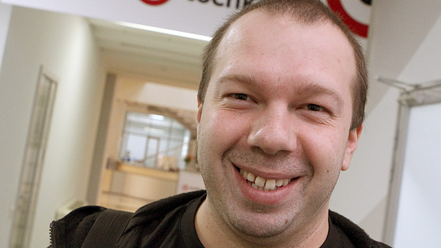 Денис Олейников