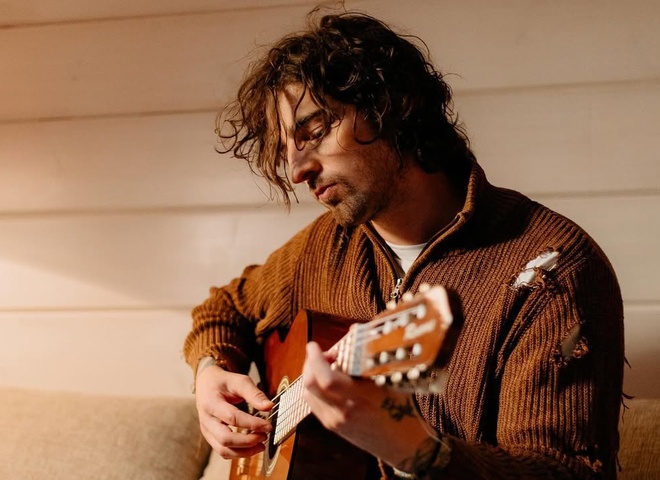 «Виглядали старше ніж зараз»: Демін показав себе і Дантеса 9 років тому