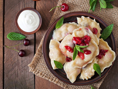 Вареники с вишней