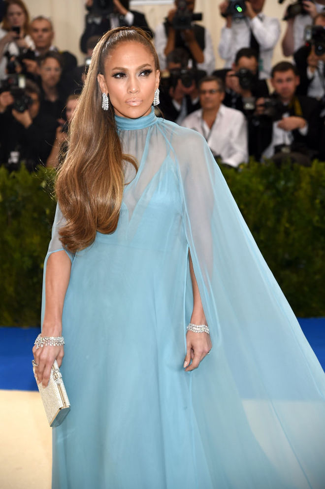 Met Gala 2017 прически
