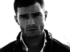 Именинник дня: 50 оттенков Джейми Дорнана