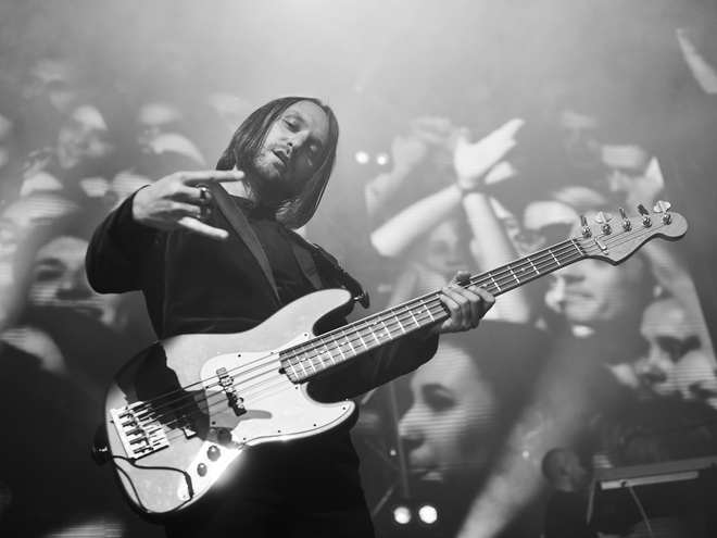 Антитіла в стадионном туре Hello