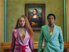 Бейонсе и Джей-Зи в клипе APESHIT