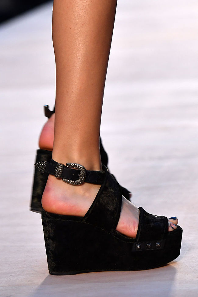 Модный педикюр 2017