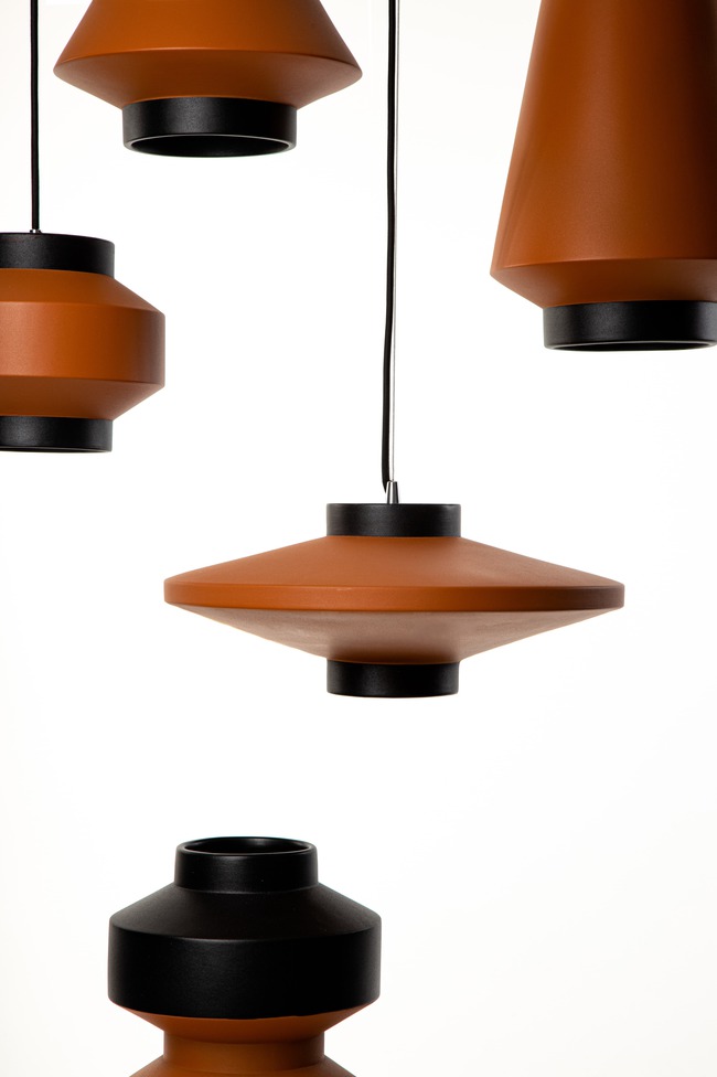 Світильники та вази PRAFORMA