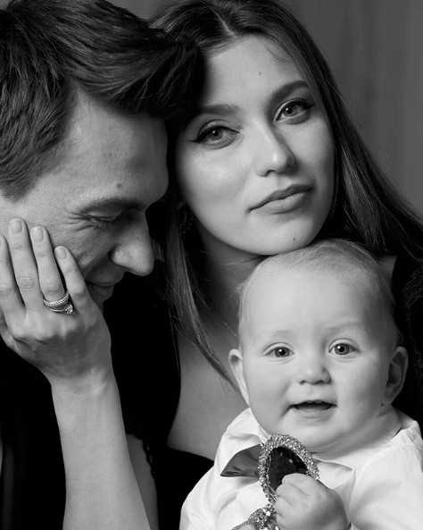 Регіна Тодоренко, Влад Топалов і їх син Михайло