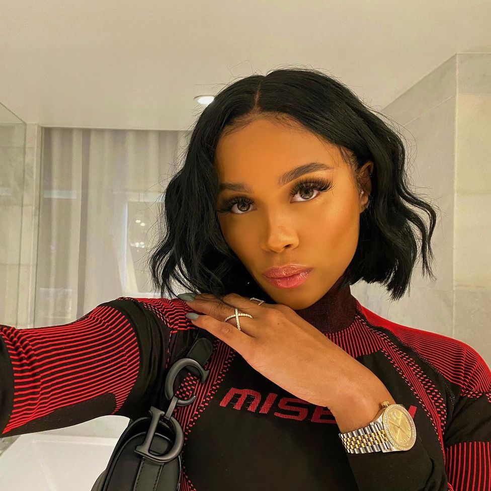 Модные прически на День святого Валентина 2021