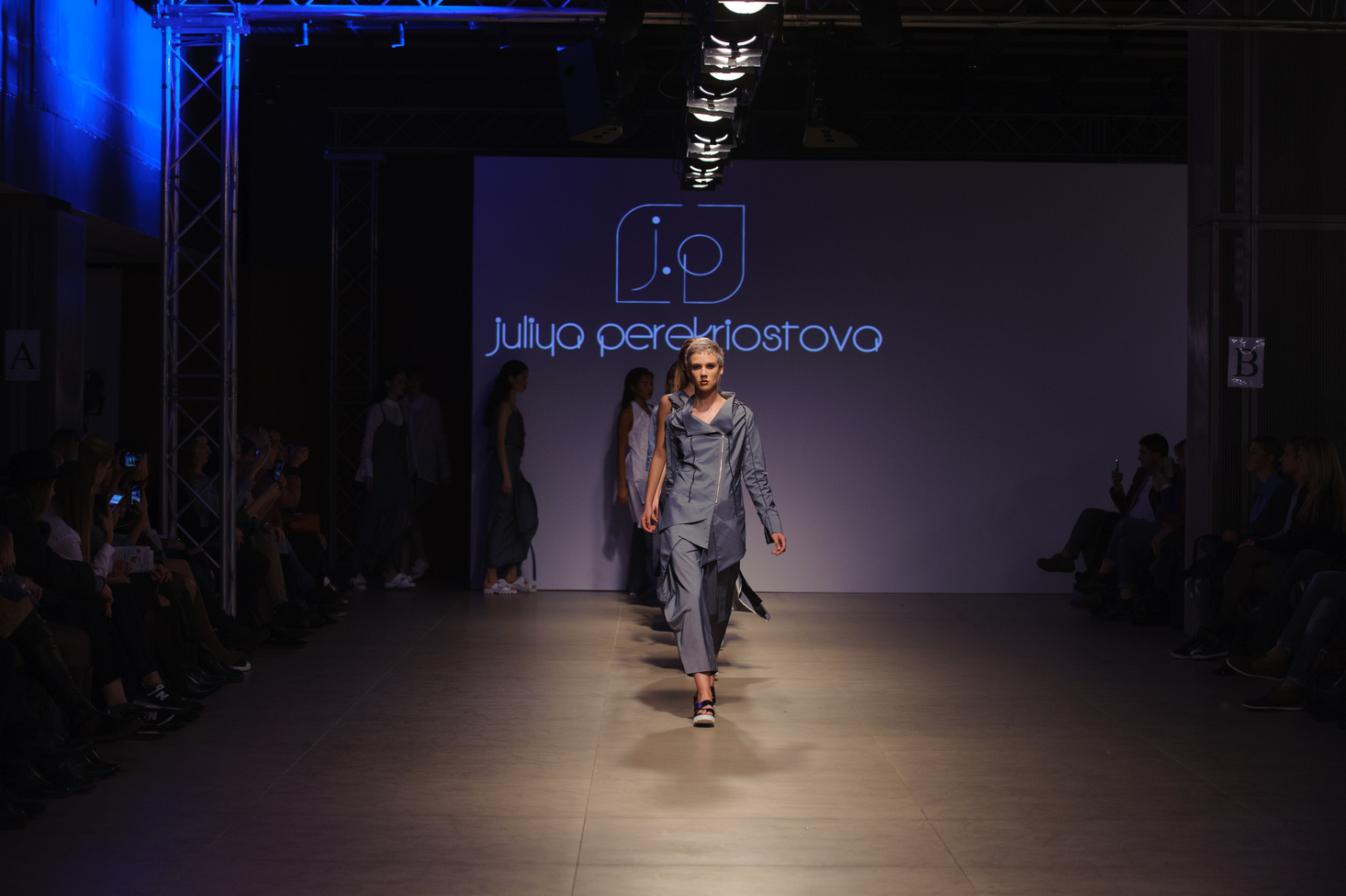 J.Perekriostova весна-літо 2017