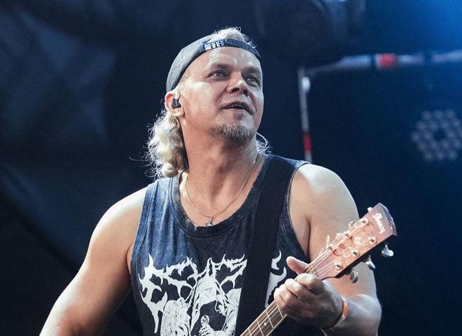 У ТНМК з'явився перший дід: онука народила дочка гітариста