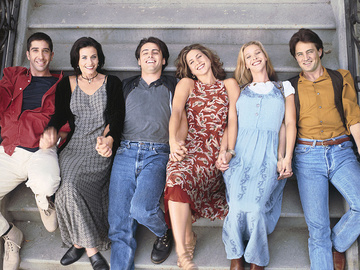 Кудроу підтвердила, що актори «Друзів» досі заробляють мільйони за показ серіалу