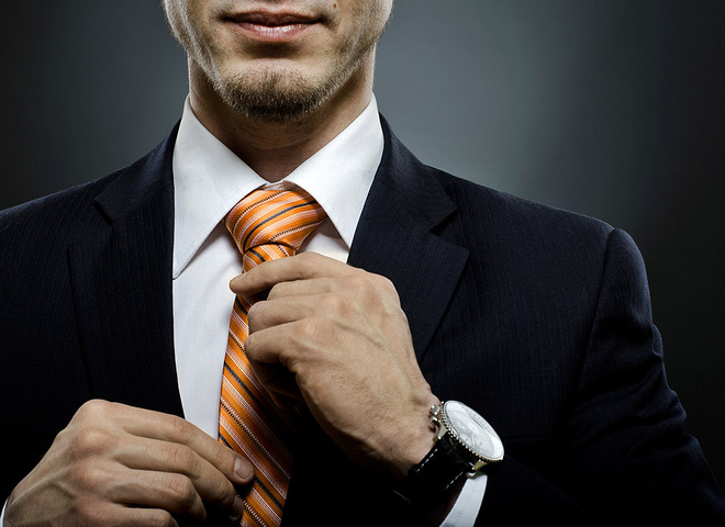 Як зав'язати краватку: схема простих вузлів