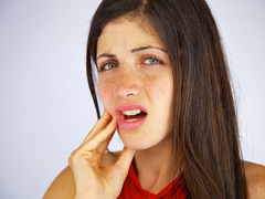 Что делать, если болит зуб мудрости?