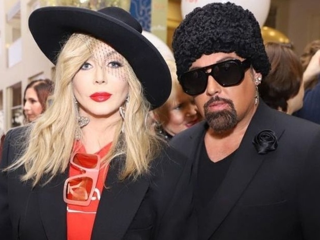 Білик пригадала, як Коляденко під час сварки викинув диван з вікна