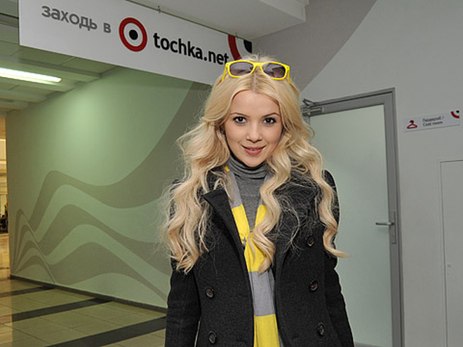 Мика Ньютон