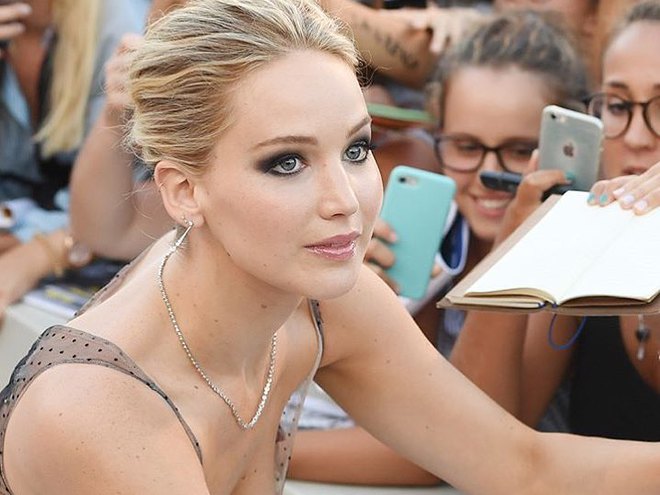 Дженнифер Лоуренс (Cover)