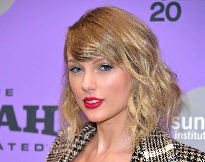 Тейлор Свіфт
