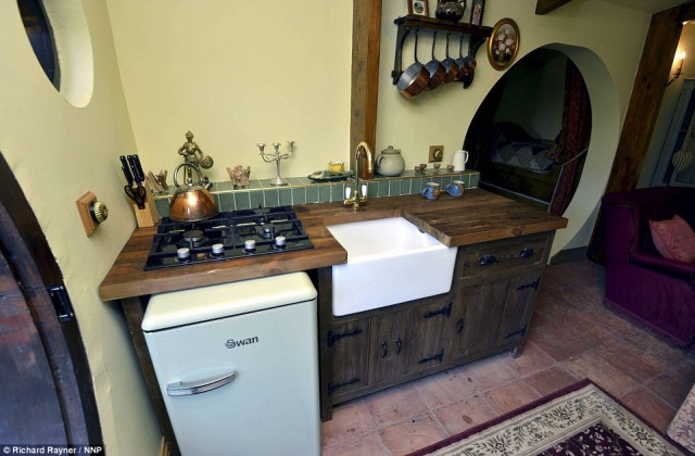 Домик хоббитов за 215 тыс. долларов в неделю