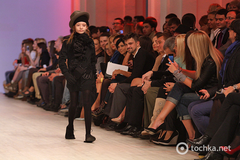 Показ ANISIMOV for 9,5